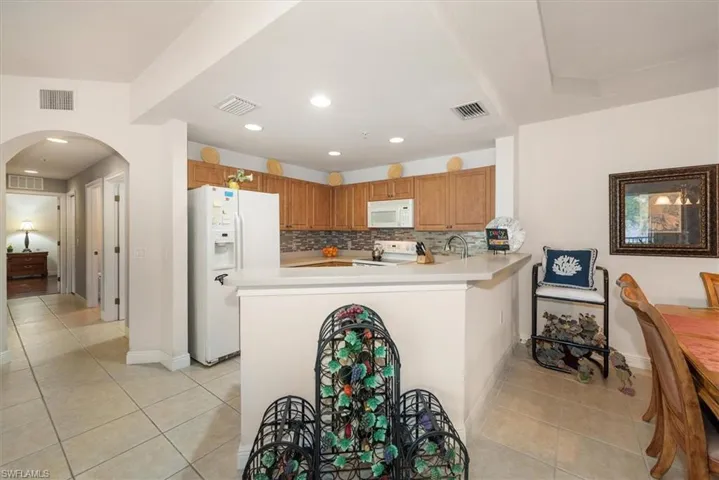 3957 Pomodoro Cir 201, Cape Coral, Florida 33909
