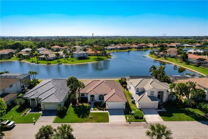 11041 Lakeland CIR, FORT MYERS FL 33913