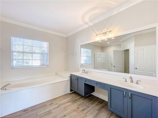 11041 Lakeland CIR, FORT MYERS FL 33913