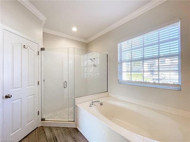 11041 Lakeland CIR, FORT MYERS FL 33913