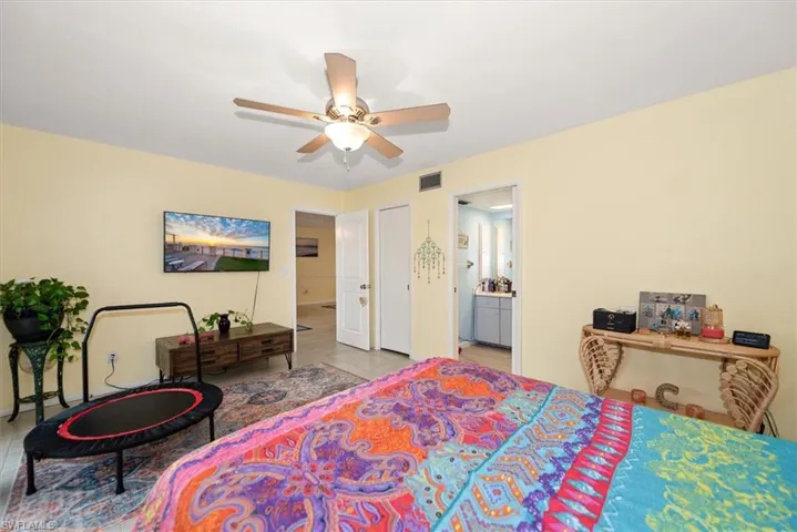 816 Sw 48th Ter 102, Cape Coral, Florida 33914