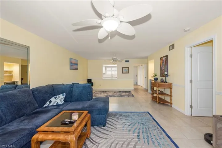 816 Sw 48th Ter 102, Cape Coral, Florida 33914
