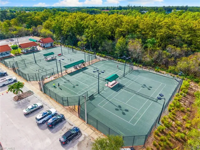 Tennis Courts