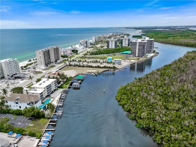 26371  Hickory  BLVD, Bonita Springs, FL 34134