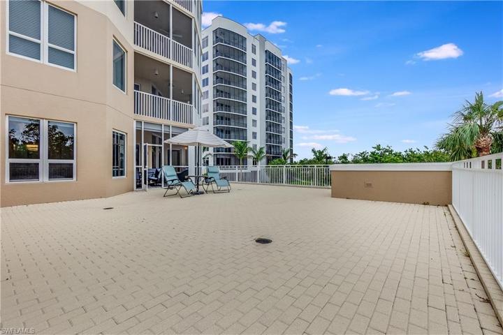 Large space for entertaining