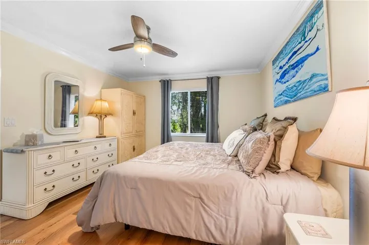 6700  Dennis  CIR, Naples, FL 34104