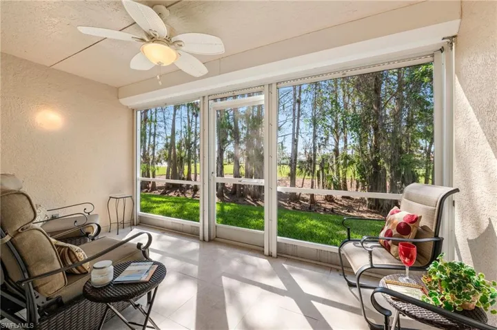 6700  Dennis  CIR, Naples, FL 34104