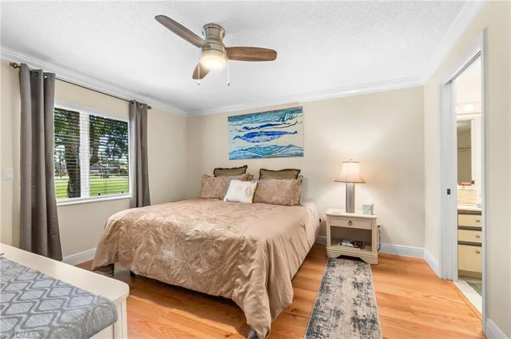 6700  Dennis  CIR, Naples, FL 34104