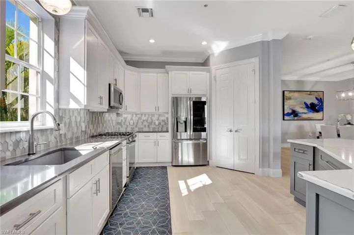 3164  Serena  LN, Naples, FL 34114