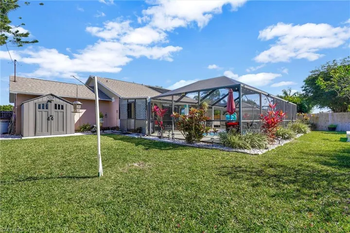 1206 SW 11th  TER, Cape Coral, FL 33991