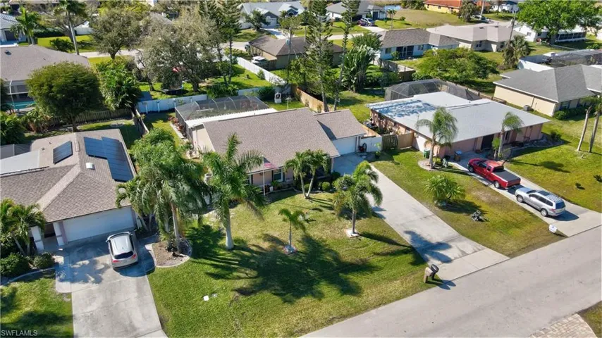 1206 SW 11th  TER, Cape Coral, FL 33991