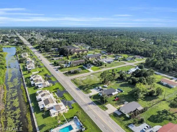 2204 E 7th St, Lehigh Acres, Florida 33936