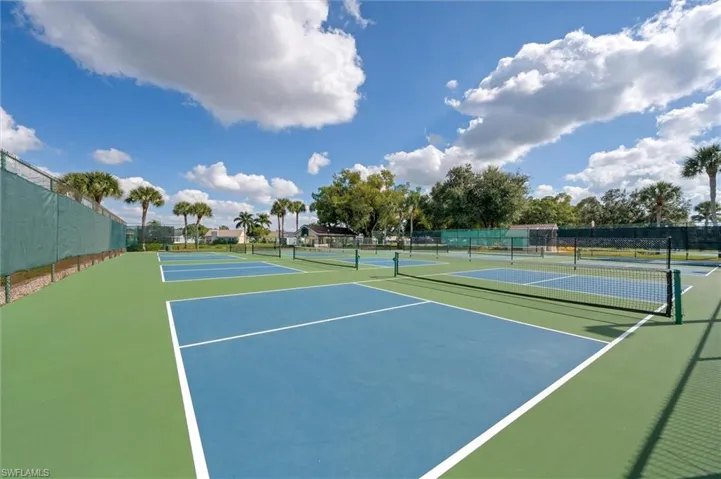 14581  Lake Olive  DR, Fort Myers, FL 33919