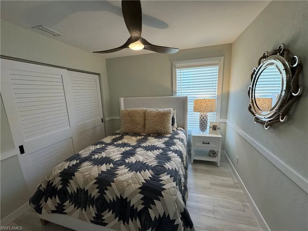 734 95th AVE, Naples, FL 34108,225051686
