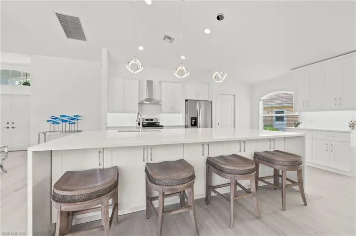 2050  Terrazzo  LN, Naples, FL 34104
