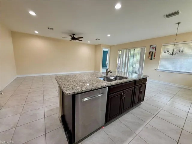3202 Birchin Ln, Fort Myers, Florida 33916