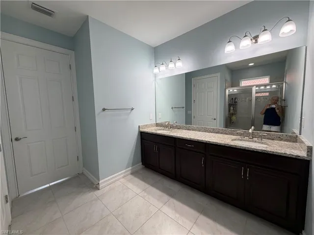 3202 Birchin Ln, Fort Myers, Florida 33916
