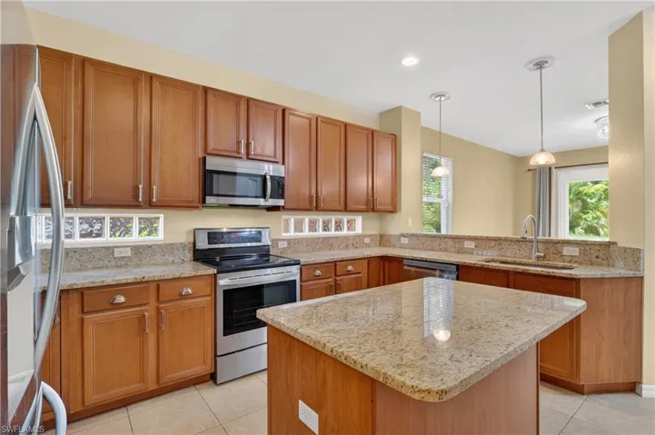 11642 Plantation Preserve Cir S, Fort Myers, Florida 33966