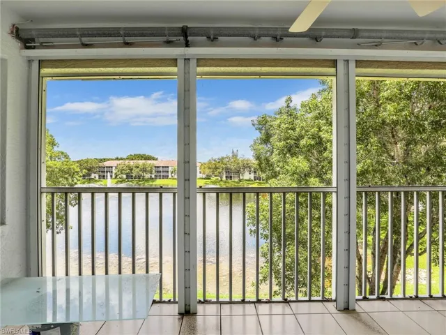 9610 Victoria Ln # D306, Naples, Florida 34109