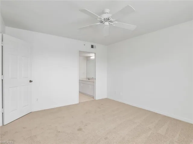 9610 Victoria Ln # D306, Naples, Florida 34109
