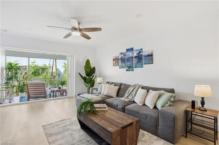 17  Watercolor  WAY, Naples, FL 34113