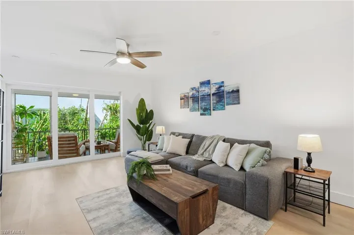 17  Watercolor  WAY, Naples, FL 34113