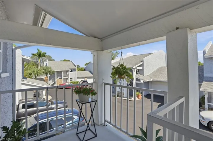 17 Watercolor Way 17, Naples, Florida 34113