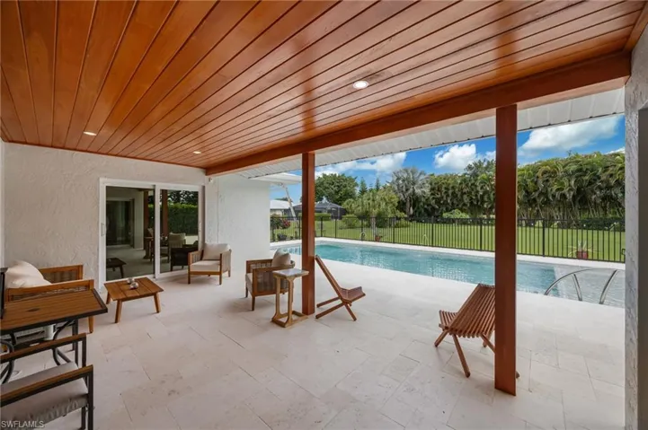 363 Juli Fe Dr, Naples, Florida 34110