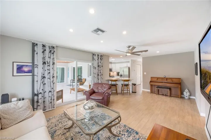 363 Juli Fe Dr, Naples, Florida 34110