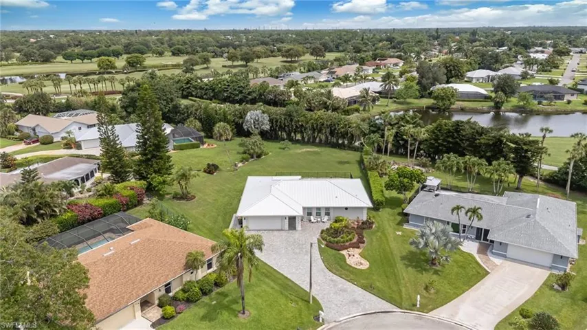 363 Juli Fe Dr, Naples, Florida 34110