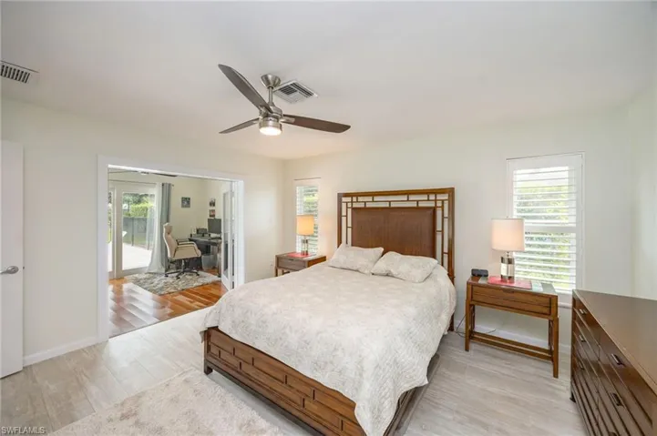 363 Juli Fe Dr, Naples, Florida 34110