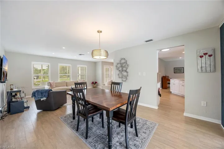 363 Juli Fe Dr, Naples, Florida 34110