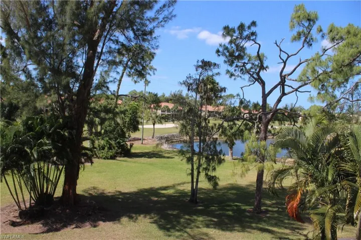 400 Forest Lakes Blvd 309, Naples, Florida 34105