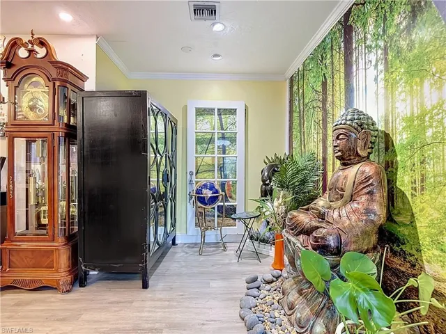 2280 Capri Ct, Naples, Florida 34105