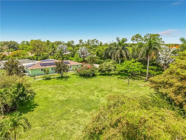 2280 Capri Ct, Naples, Florida 34105