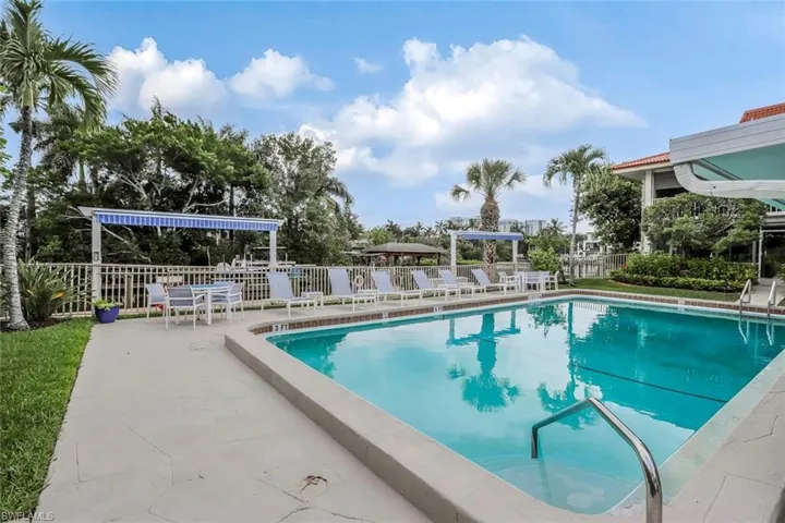 1200  Cherrystone  CT, Naples, FL 34102