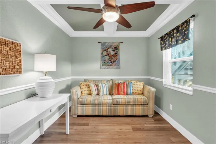 Sitting Room/ Den