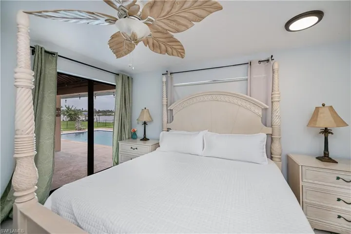 18537 Klingler Cir, Port Charlotte, Florida 33948