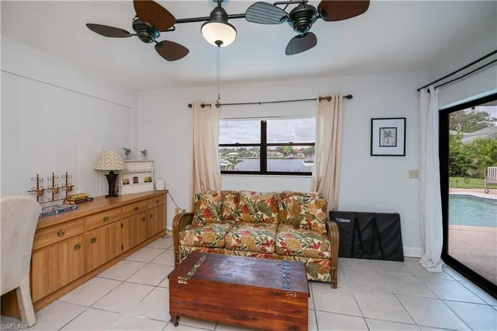 18537 Klingler Cir, Port Charlotte, Florida 33948