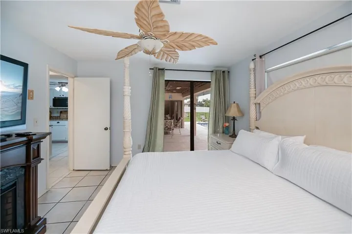 18537 Klingler Cir, Port Charlotte, Florida 33948