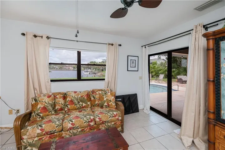 18537 Klingler Cir, Port Charlotte, Florida 33948