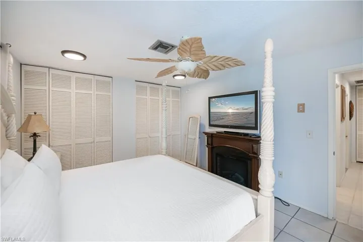 18537 Klingler Cir, Port Charlotte, Florida 33948