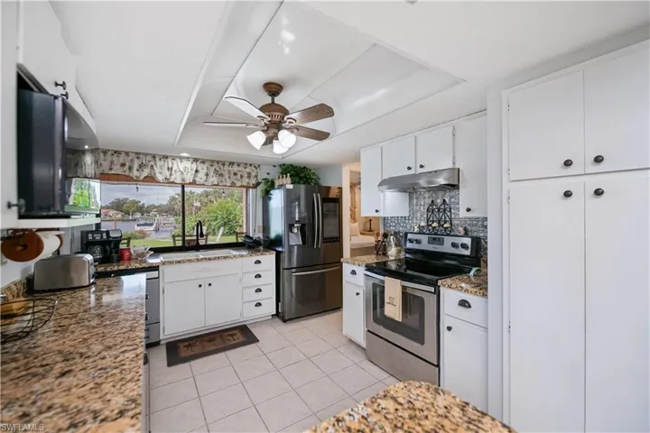 18537 Klingler Cir, Port Charlotte, Florida 33948