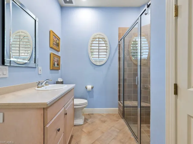 Cabana bathroom