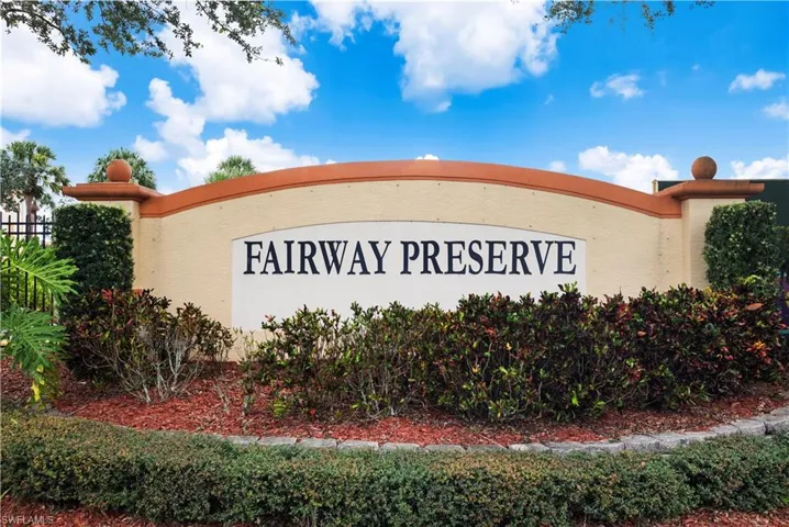 7925  Preserve  CIR, Naples, FL 34119