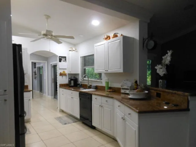 1236 Everest Pkwy, Cape Coral, Florida 33904