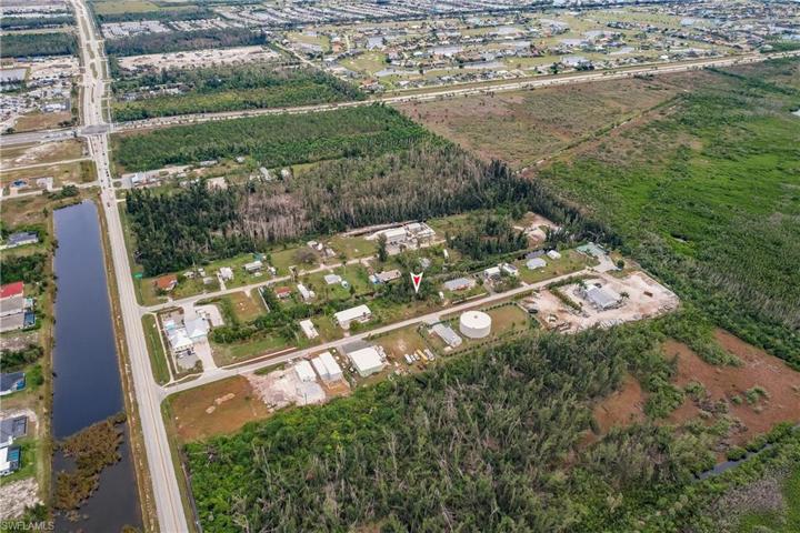 11870  Scallop  DR, CAPE CORAL, FL 33991