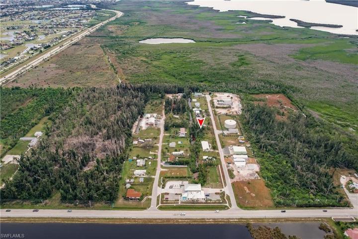 11870  Scallop  DR, CAPE CORAL, FL 33991