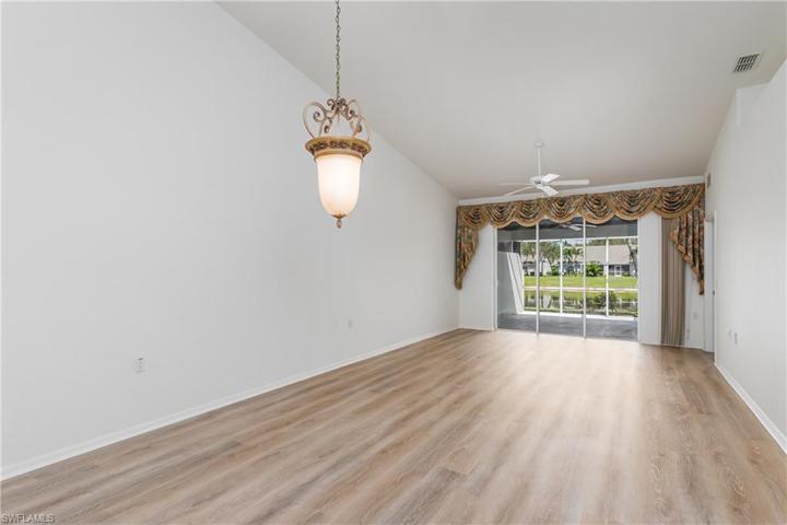 dining/living room