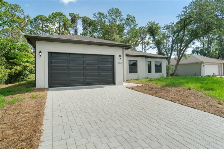 5015  Placid  LN, Labelle, FL 33935